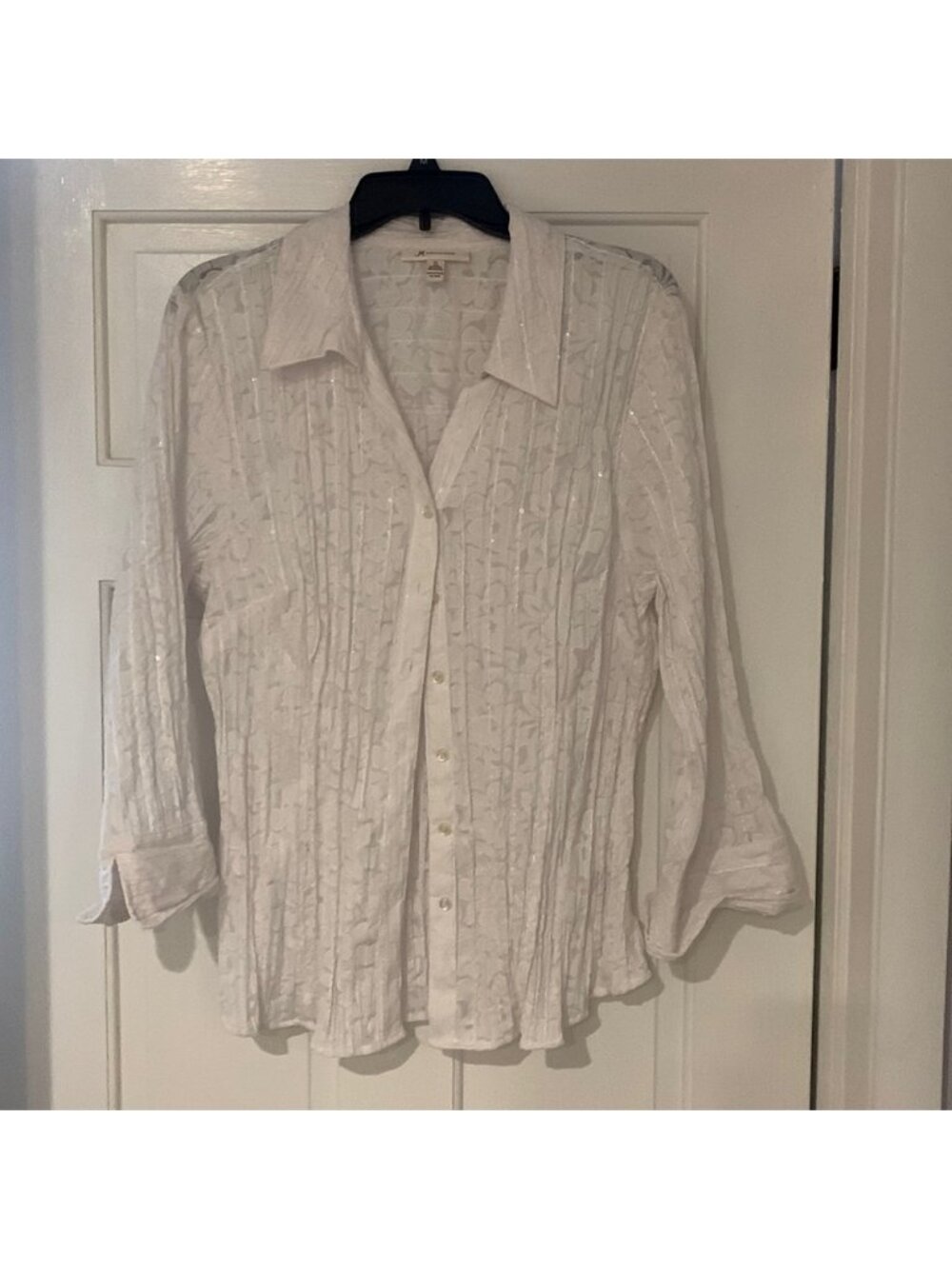 Women’s white button down